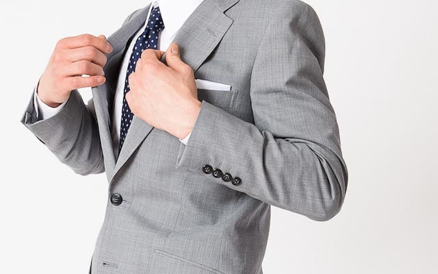 スーツの選び方 高品質の1着を手に入れるためのポイントを徹底解説 Customlife カスタムライフ