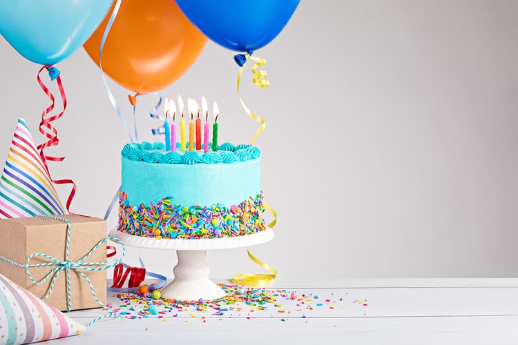 女友達への誕生日プレゼント21 絆がグッと深まるおすすめ人気25選 Customlife カスタムライフ